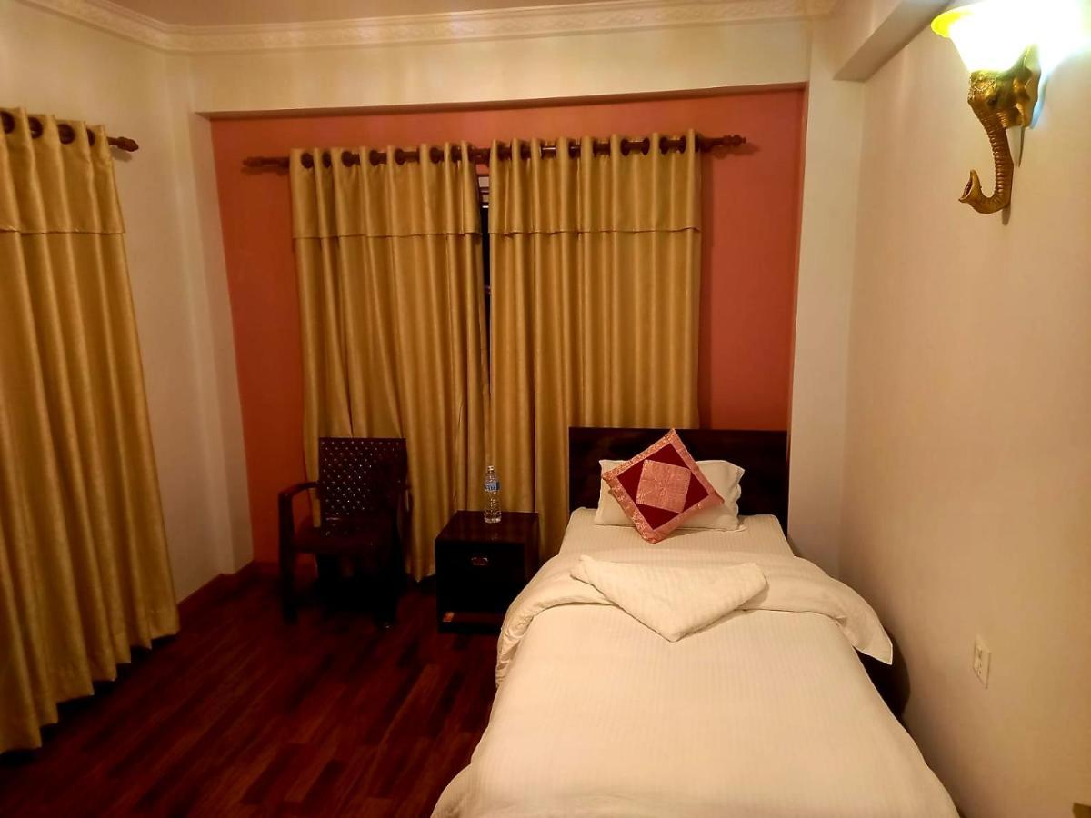 Serene B&B Katmandu Eksteriør bilde